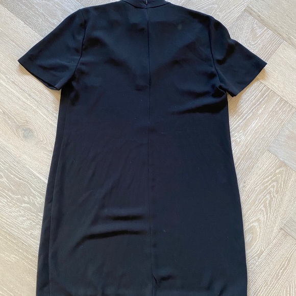 Zara V Neck Dress with choker neck collar - Picture 7 of 14